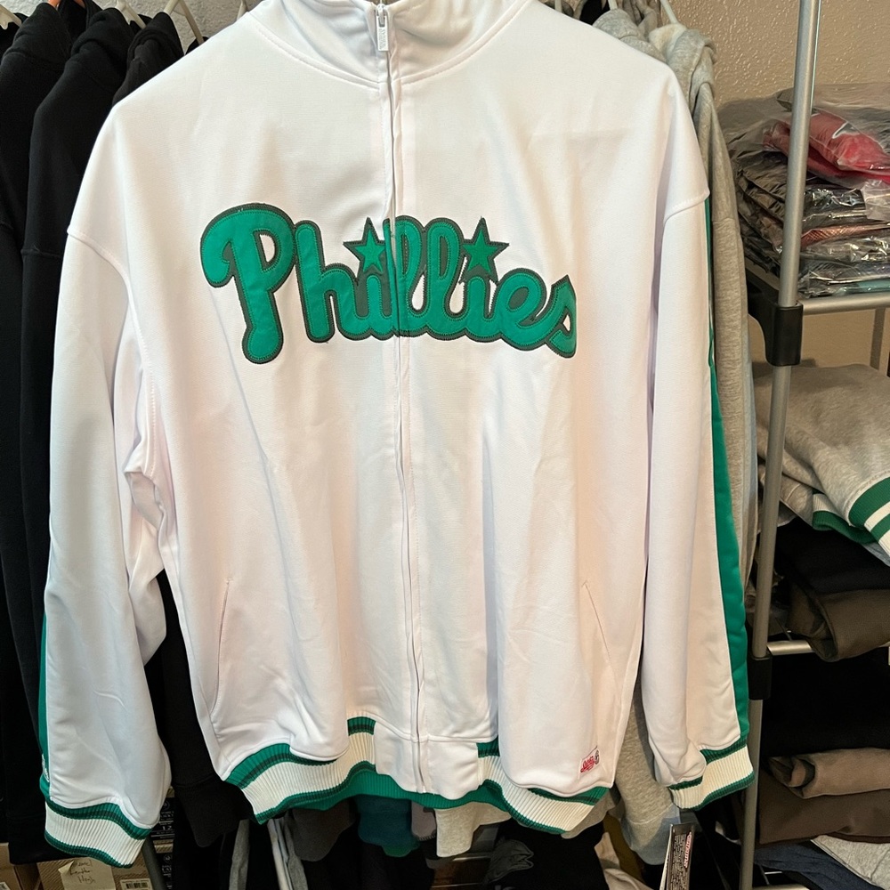 NWT-Stitches Philadelphia Phillies Track Jacket. Size XL
